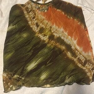 Nice multicolor, juniors blouse size M. Barely used .looks like new.